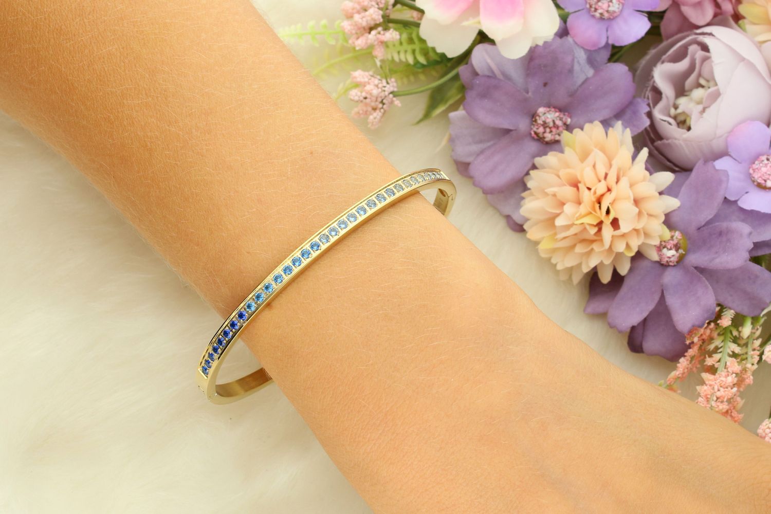 Bransoletka Nomination Pretty Bangle 029506 022 – Niebieskie Cyrkonie, Złota Stal PVD.jpg